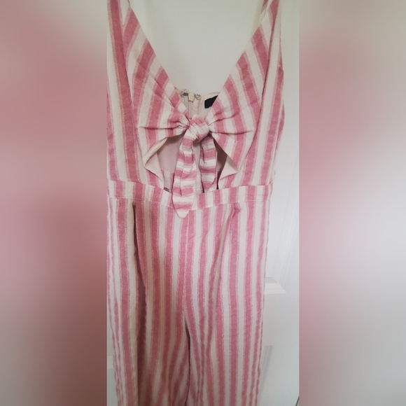 Forever 21 Linen Stripe Crop Jumpsuit - Picture 3 of 7